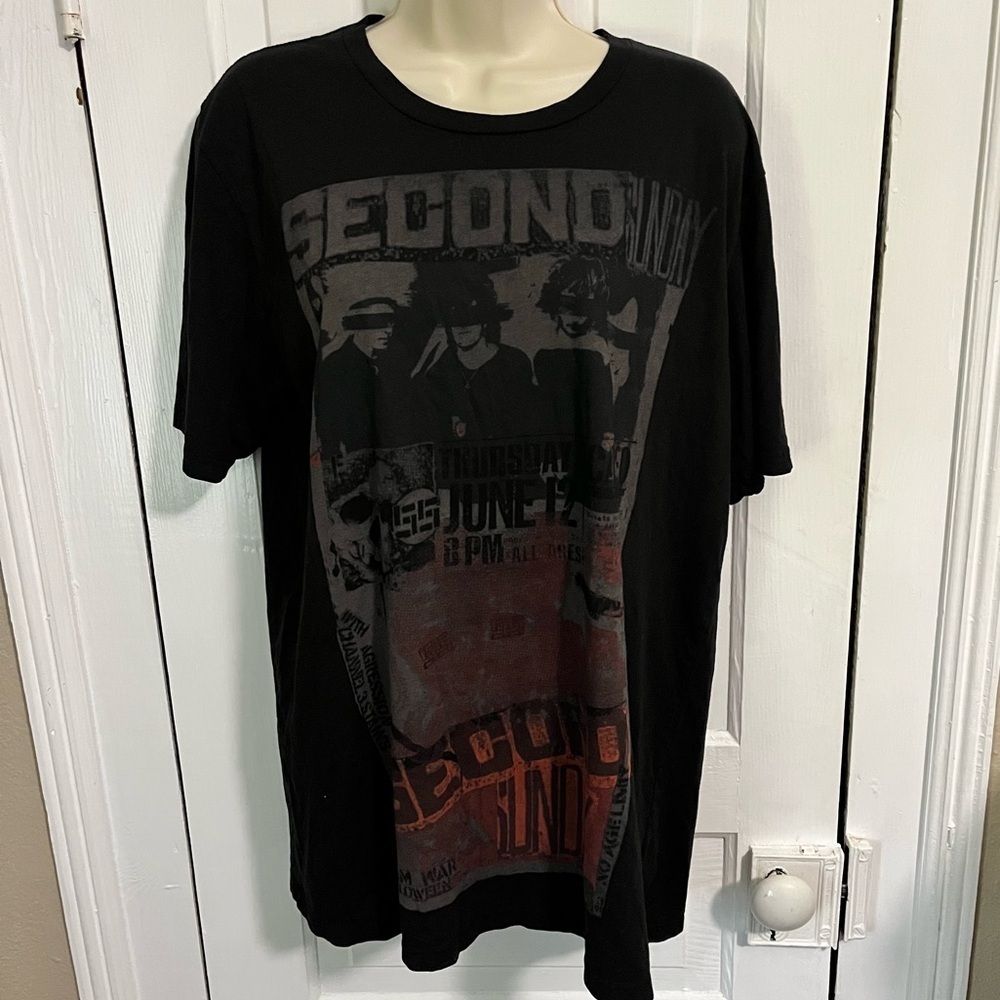 Second 2nd Sunday Black Graphic Tee Punk Music Band Inspired Large C2
